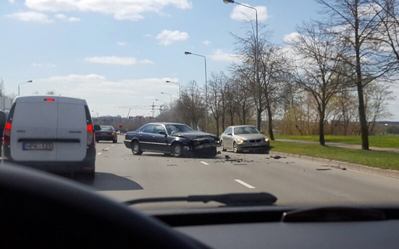 Kaune Dviejų Bmw Avarija Kriminalai M Delfi Lt