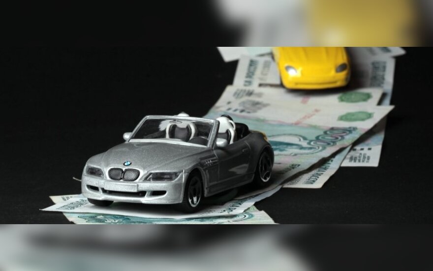 Automobilių rinka: kietai nusileidę pakilsime švelniai