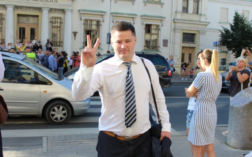 Rinkėjų sprendimas Klaipėdoje: priesaiką sulaužęs Titovas grįžta į miesto tarybą