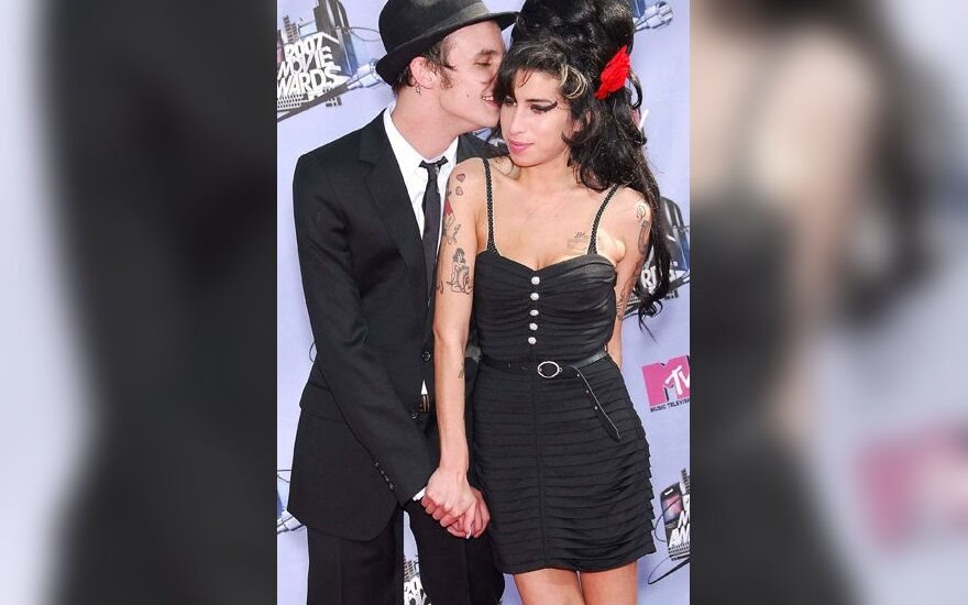 Amy Winehouse, Blake Fielder Civil