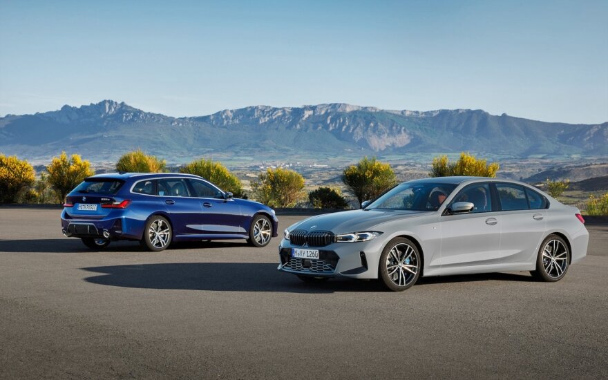 BMW atnaujino „trečiuką“ ir pristatė net 7 hibridines jo versijas