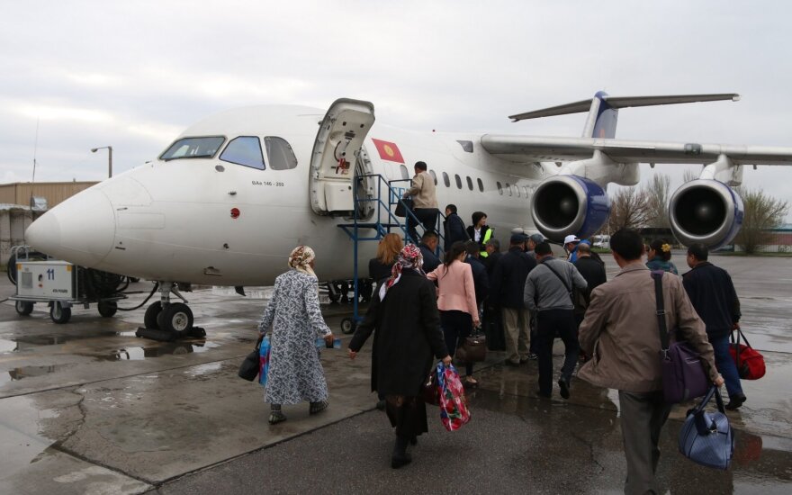Lietuvių Kirgizijoje laukė sunkus pasirinkimas – skristi nepatikimu lėktuvu arba rizikuoti automobiliu nusiversti į kalnų prarają