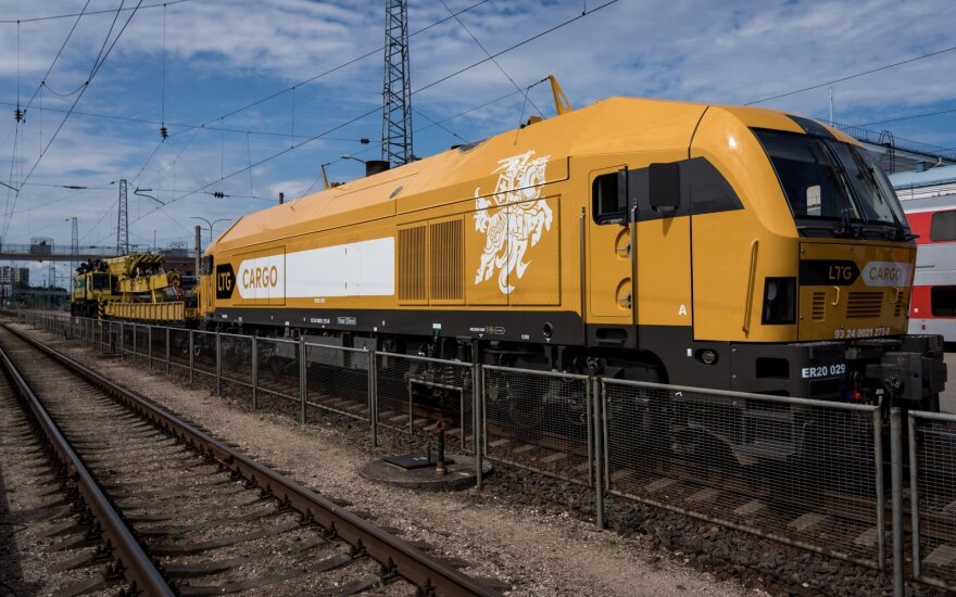 „Lietuvos geležinkeliai“ nagrinės krovinių vežimo į Klaipėdą alternatyvas