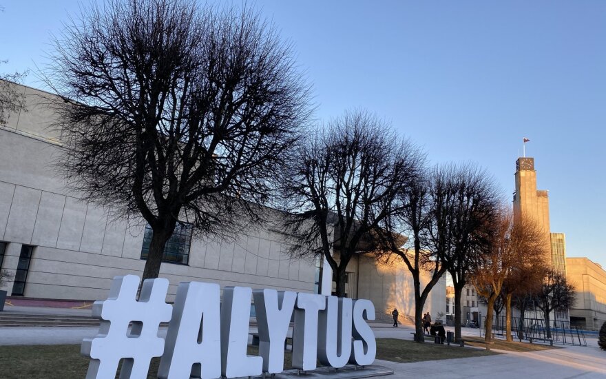 Artwork by Soutino and Modigliani to go on display in Alytus