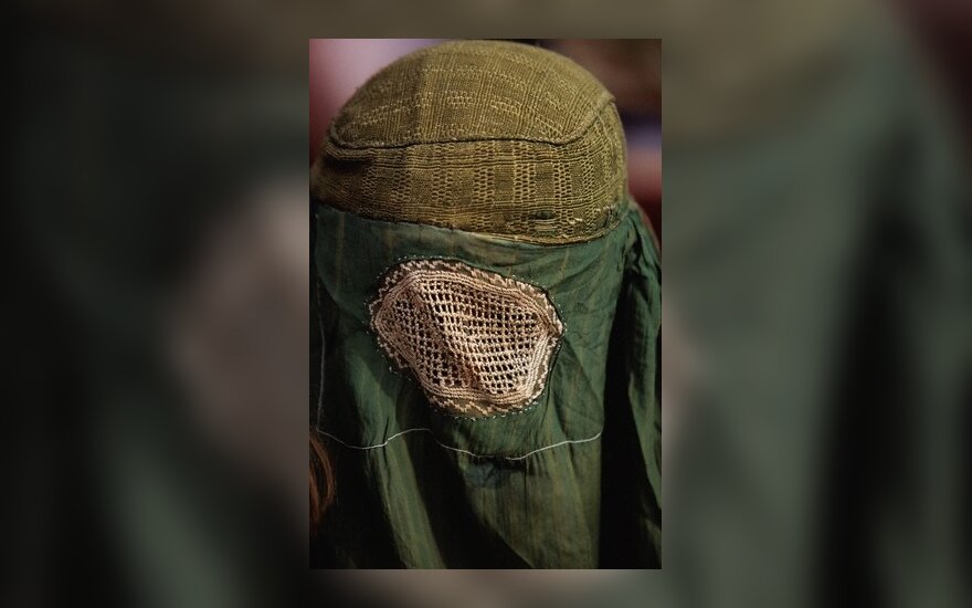 Vokiečių filosofė: draudimas nešioti burkas – dvigubi vakarietiški standartai