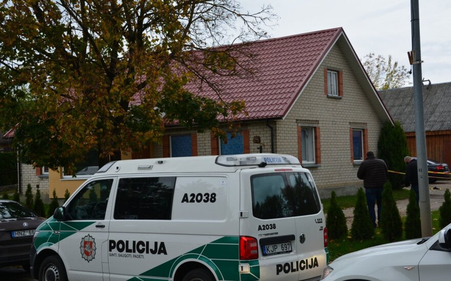 Trys vyrai surengė egzekuciją lazdijiečiui: surišo, apipylė degiu skysčiu ir padegė