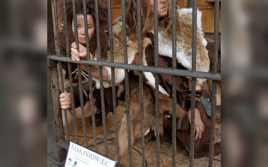 Lenkijos zoologijos sode apsigyveno žmonės