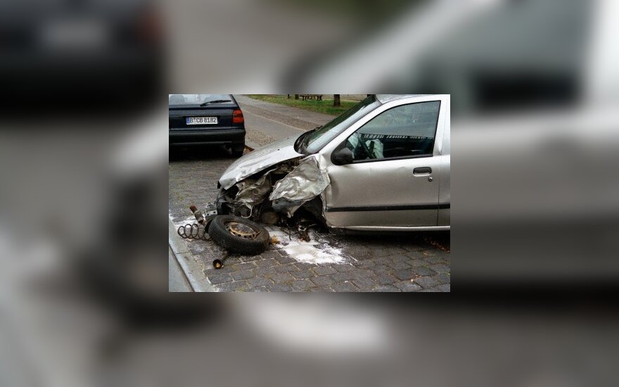 Daugėja siekiančių neteisėtai pasipelnyti iš draudikų