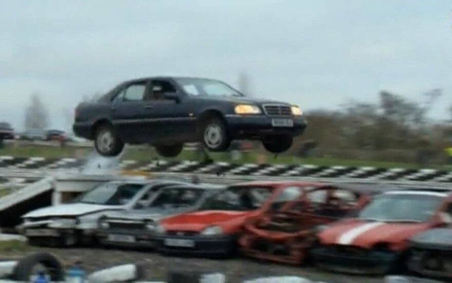 Automobilių šuolių čempionatas