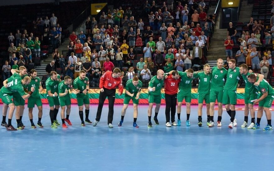 Lietuvos rankinio rinktinė dar gali žengti į Europos čempionatą