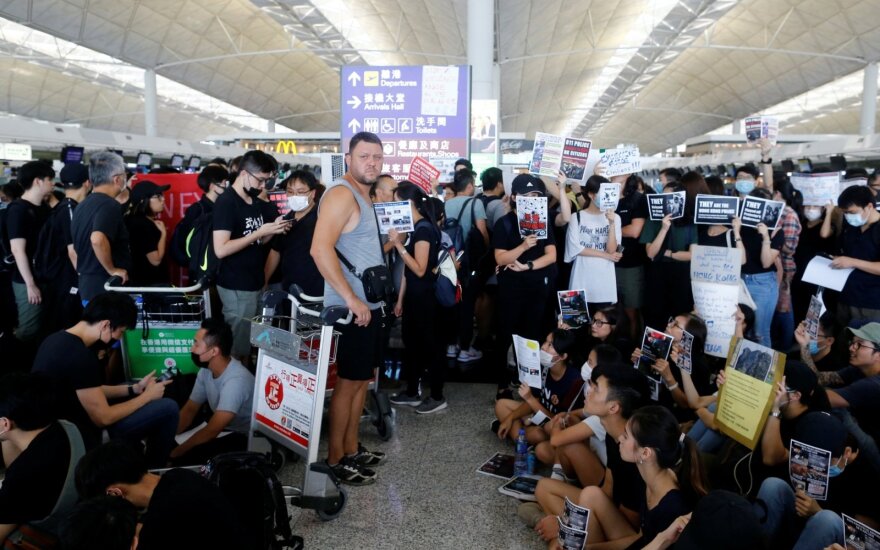 Protestas Honkongo oro uoste