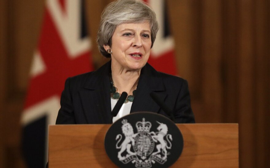 Theresa May surengė spaudos konferenciją