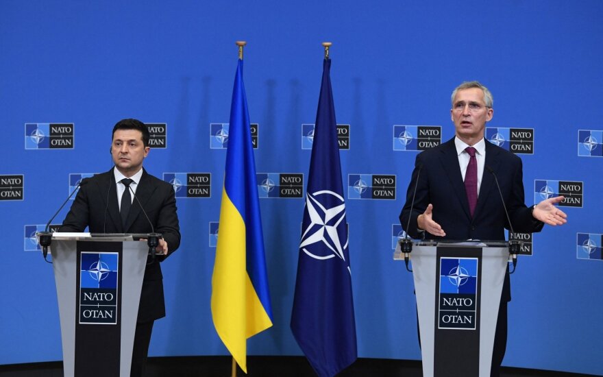 Zelenskio biuro vadovas sako, kad Ukraina yra „visiškai pasirengusi“ tapti NATO nare