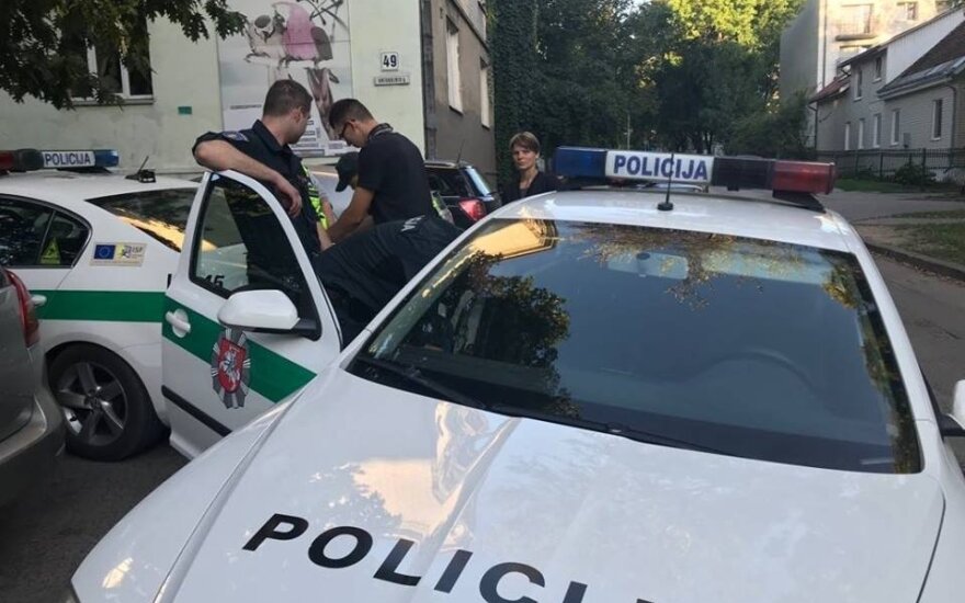 Avarija Vilniuje: medikų pagalbos prireikė motociklininkui