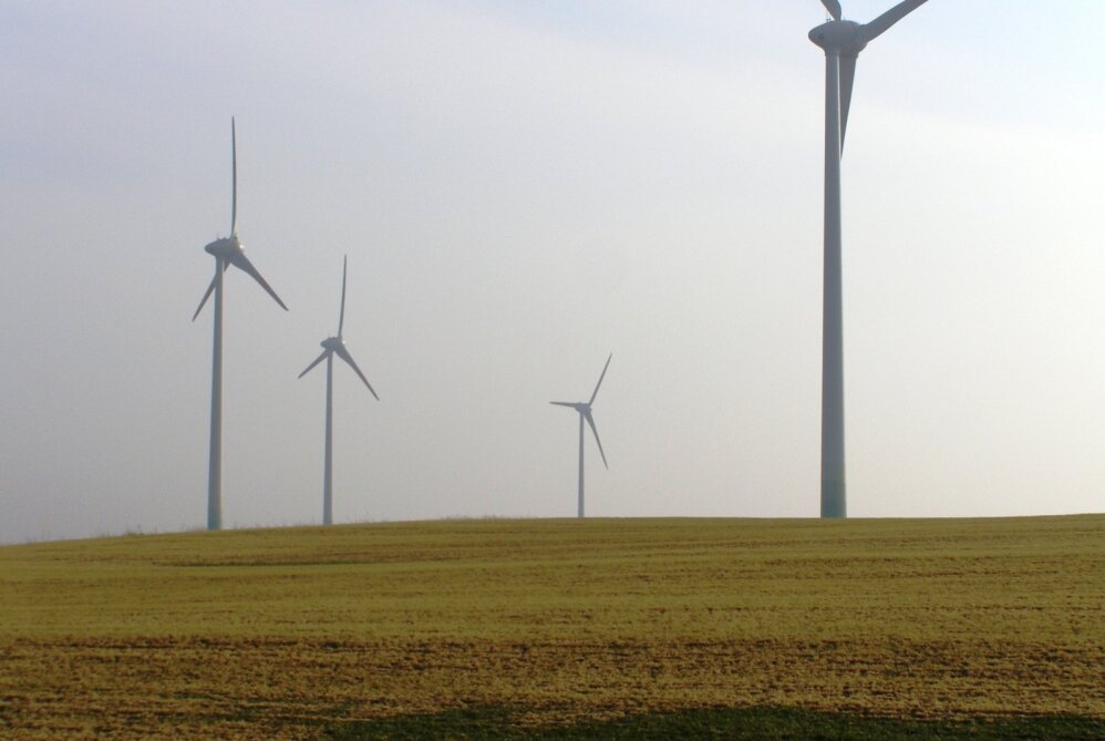 Saulė ar vėjas: norintiems labiausiai sumažinti išlaidas elektrai ekspertas patarė, į kuriuos energetikos parkus dairytis