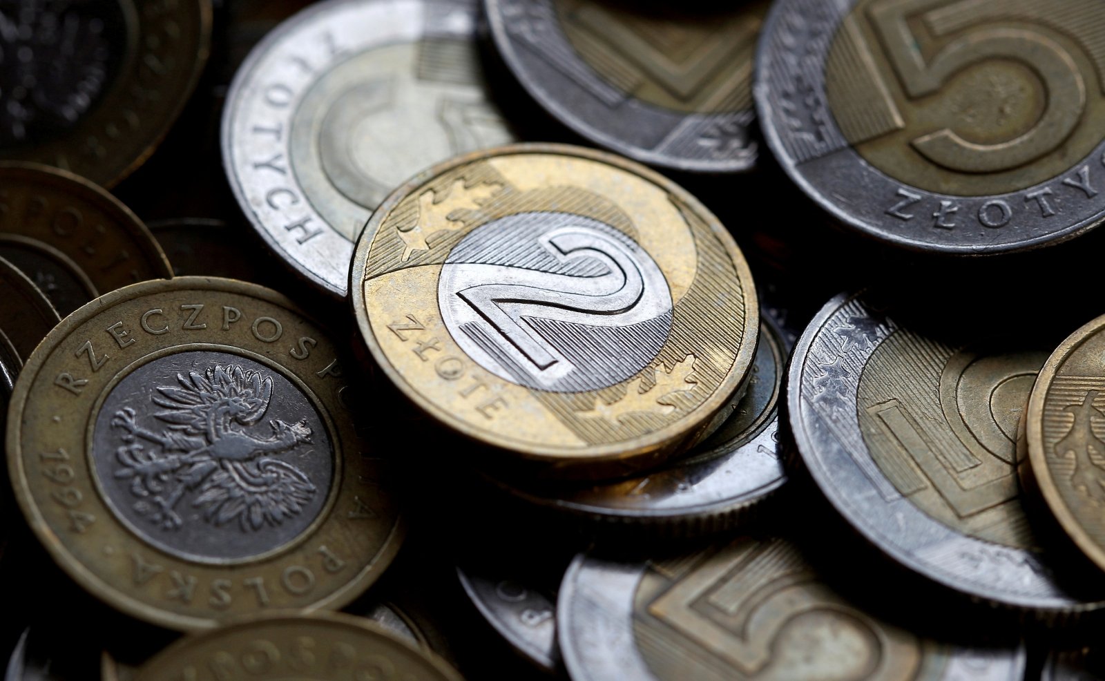 Kurs złotego do euro spadł do 12-letniego minimum