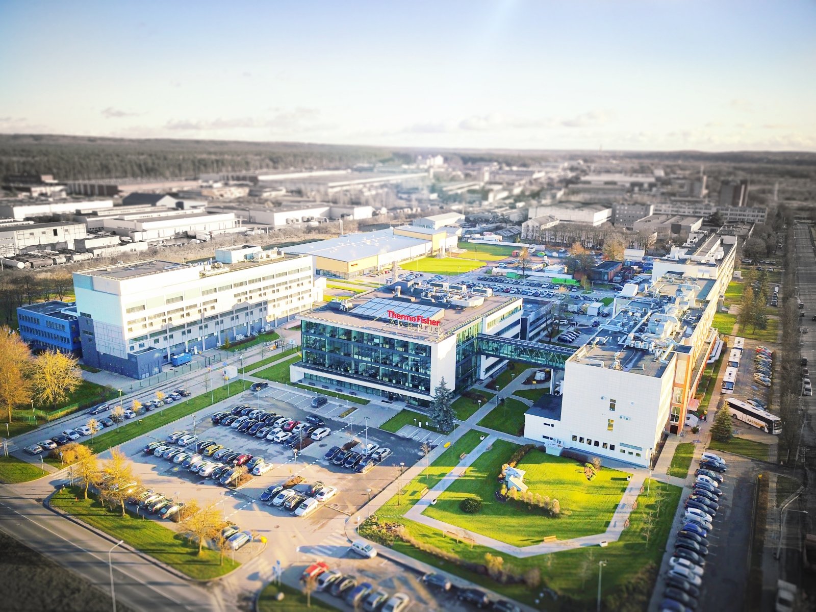 Thermo Fisher Scientific opening new production building in Vilnius